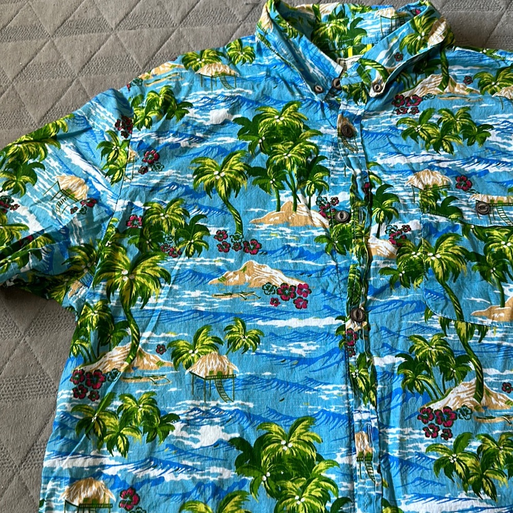 Tropical Button Up - Runs Small
